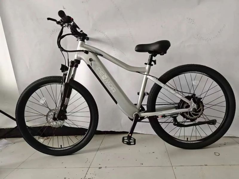 Nové elektrokolo 750W – dojezd 120 km, Shimano, 51 km/h