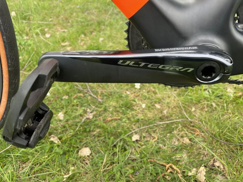 Lehké kolo Lapierre Xelius SL 700 Ultimate – karbon (180–188 cm), Ultegra Di2