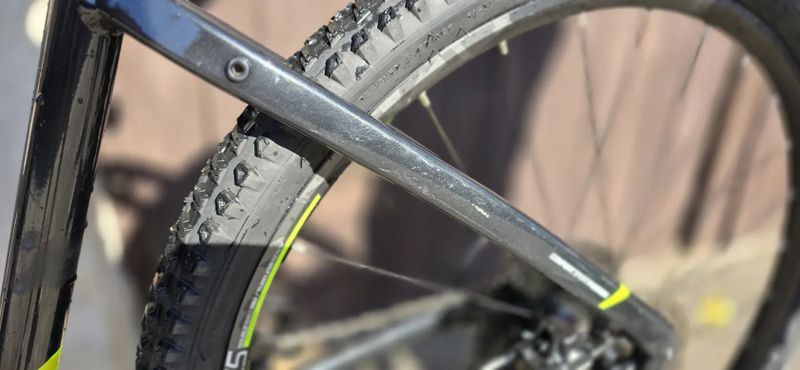 Rockrider ST530
