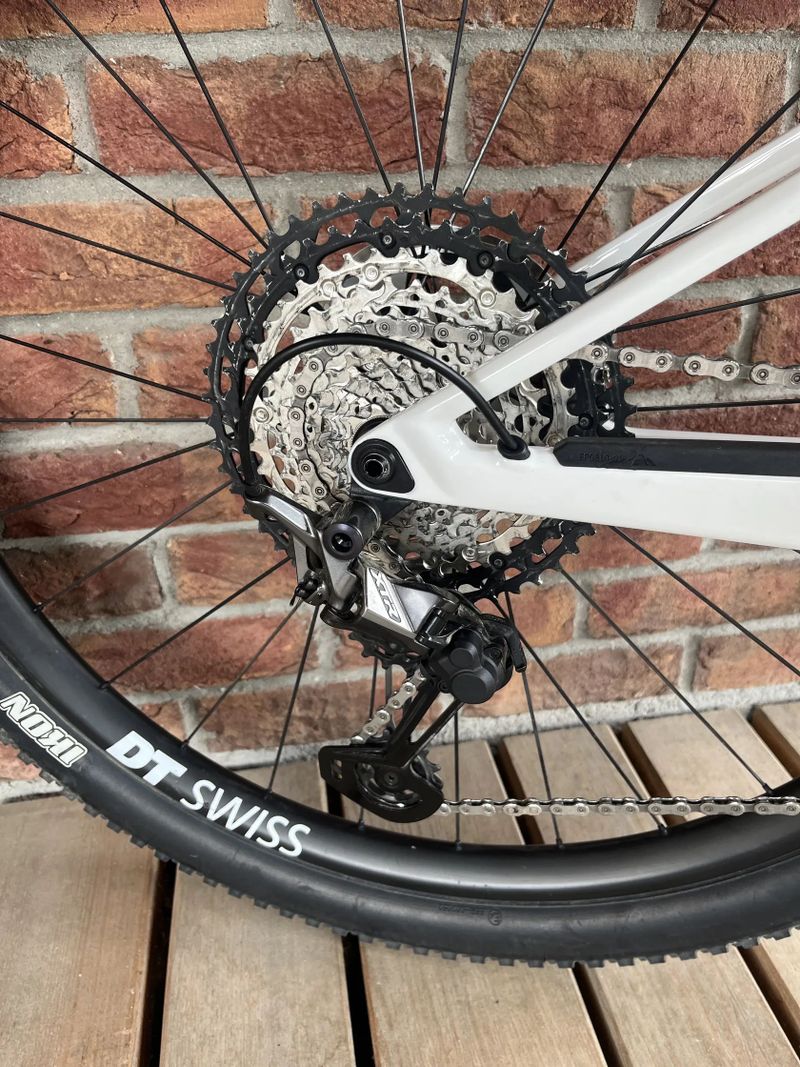 Canyon Lux CF SLX 9 MVDP