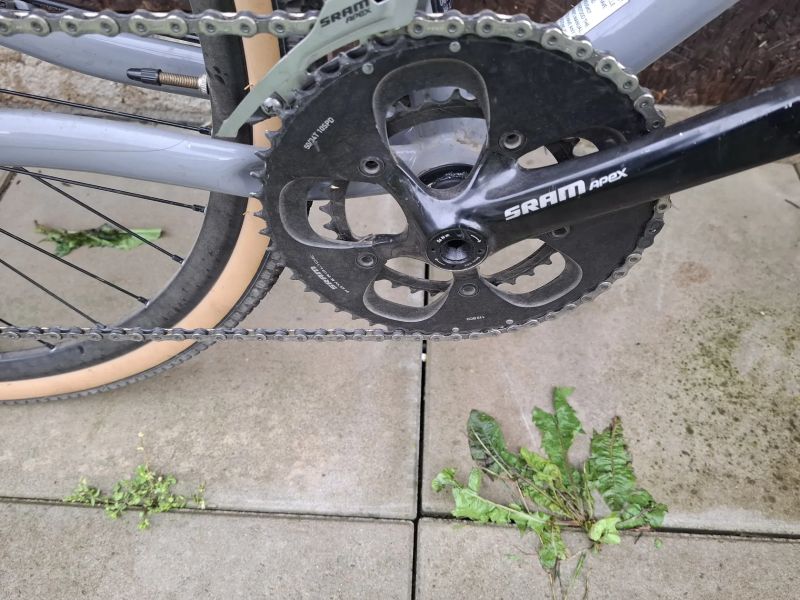 Prodam Gravel Bomtrack 