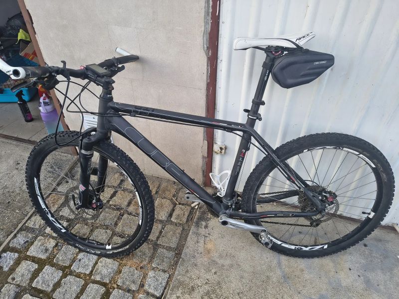 Cube LTD Pro – horské kolo 26" (na servis) 