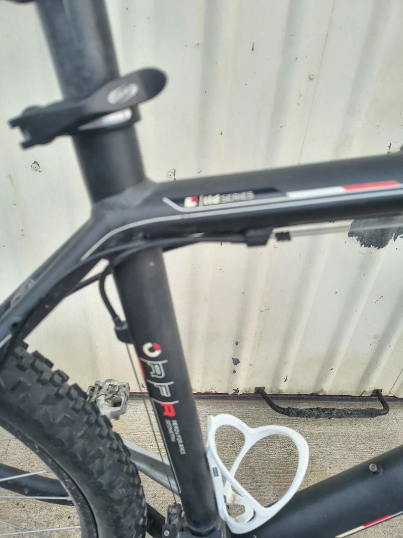 Cube LTD Pro – horské kolo 26" (na servis) 