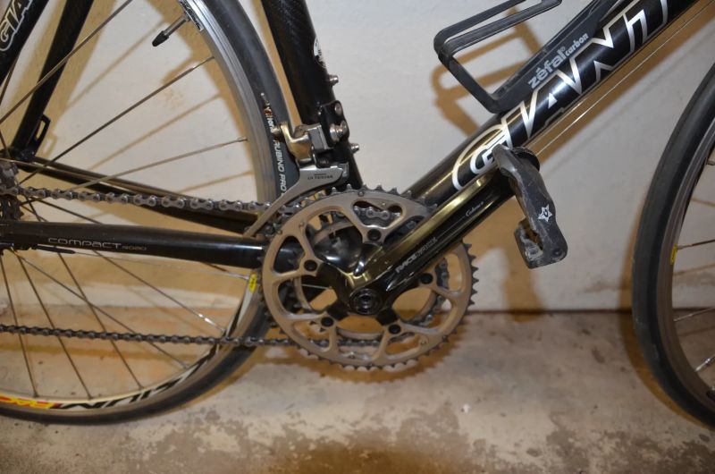 Prodám silniční kolo GIANT. K vidění ve Staré Boleslavi