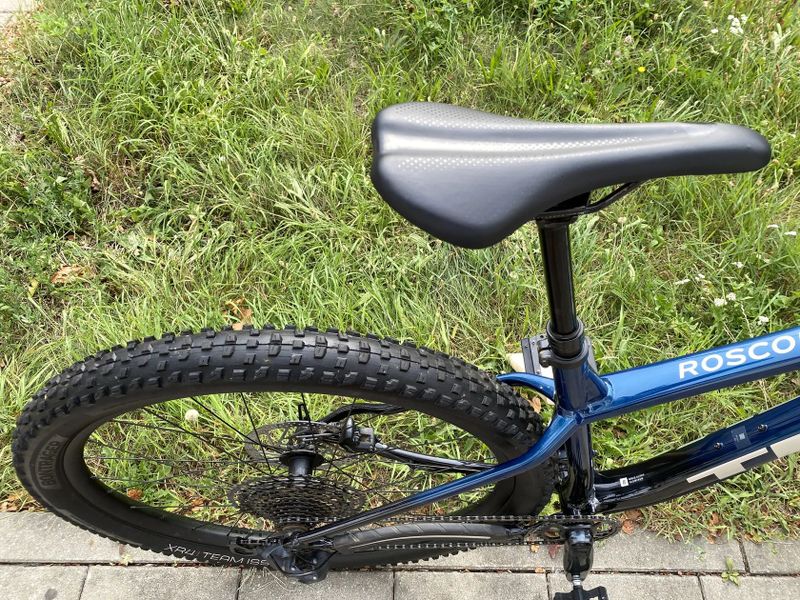 Trek Roscoe 8 velikost L barva mulsanne blue měsíc jeté v záruce