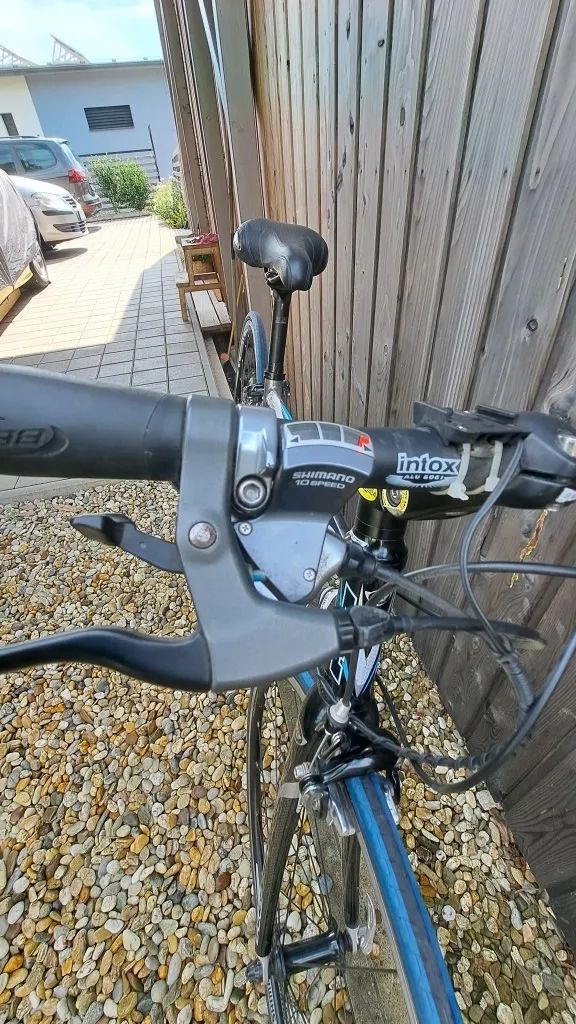 BH Fitness SH 105 3x10