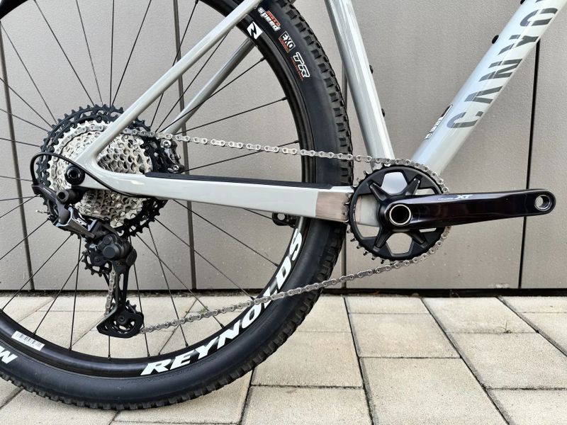 Canyon Exceed CF 7