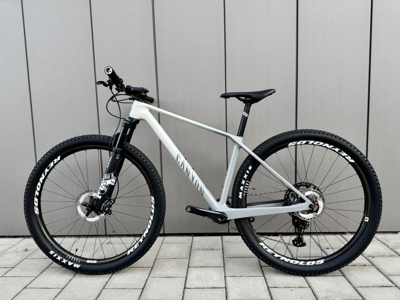 Canyon Exceed CF 7