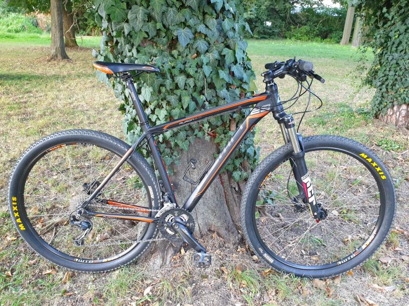 Dema Auron 3.0, vel. L, 29" zimák za super cenu!