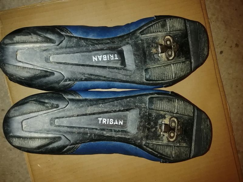 gravel tretry TRIBAN GRVL 500 modré velikost 45