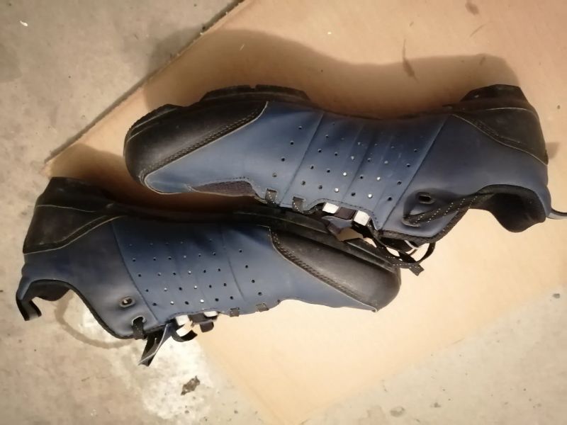 gravel tretry TRIBAN GRVL 500 modré velikost 45