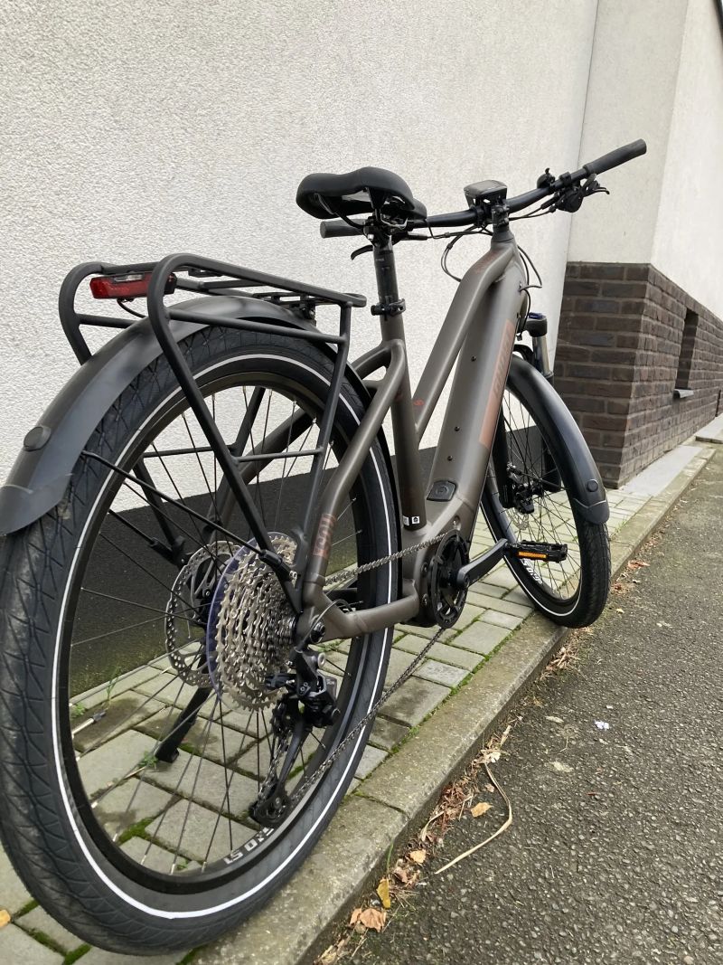 Prodám elektrokolo GHOST E-Square Trekking Advanced Ladies – M