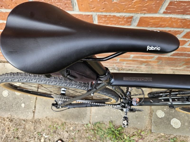 Prodam Cannondale Topstone,Shimano 105-Graphite.hite