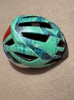 Dětská helma Specialized Shuffle