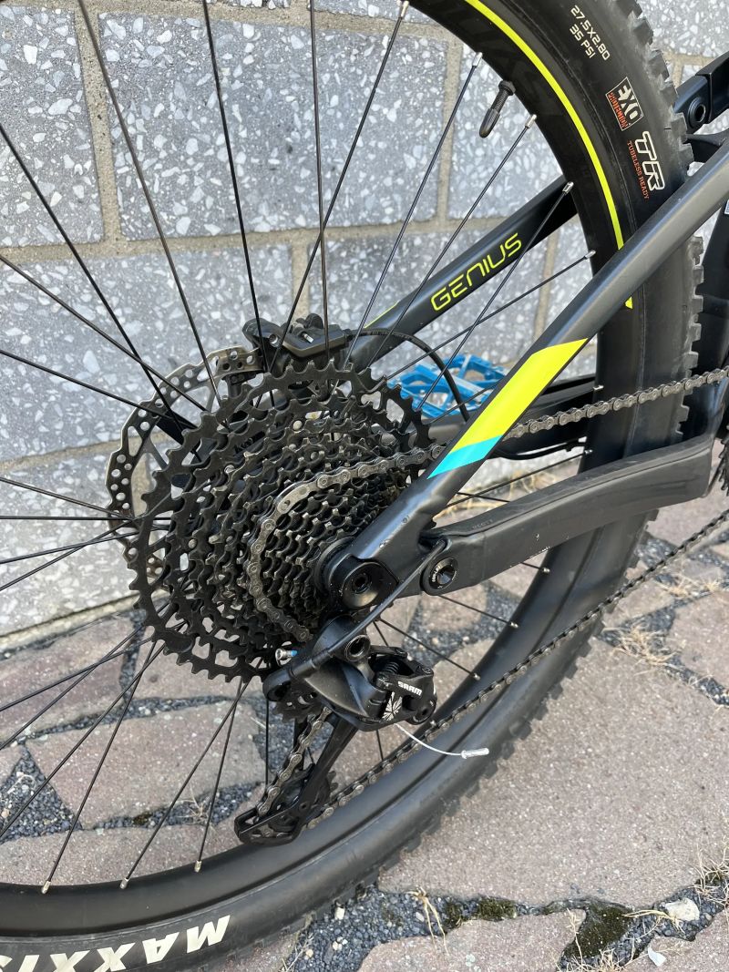 Scott Genius 750, 27.5", XL, roku 2019