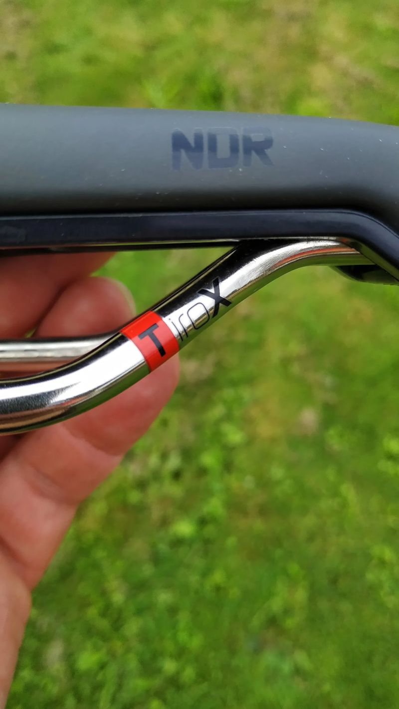 Sedlo Prologo DIMENSION NDR TiROX 143