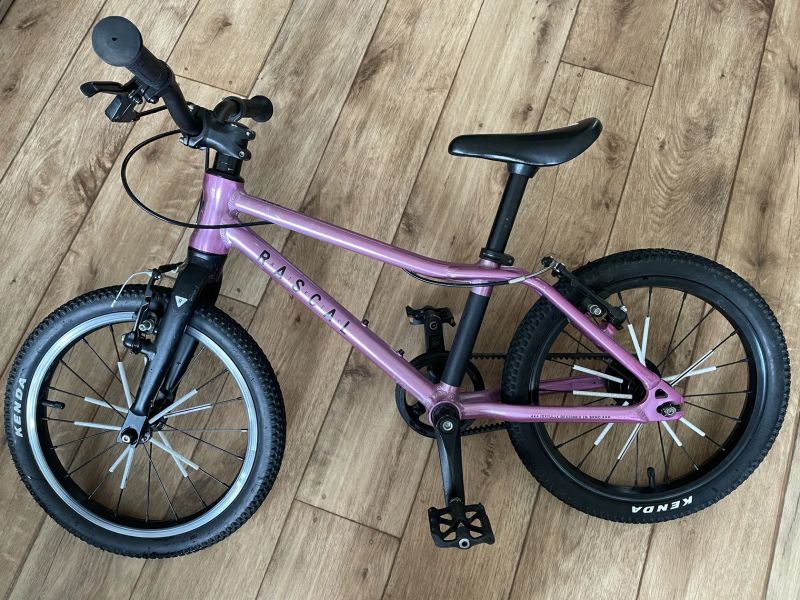 Rascal 16" růžový - Praha 10 Vršovice