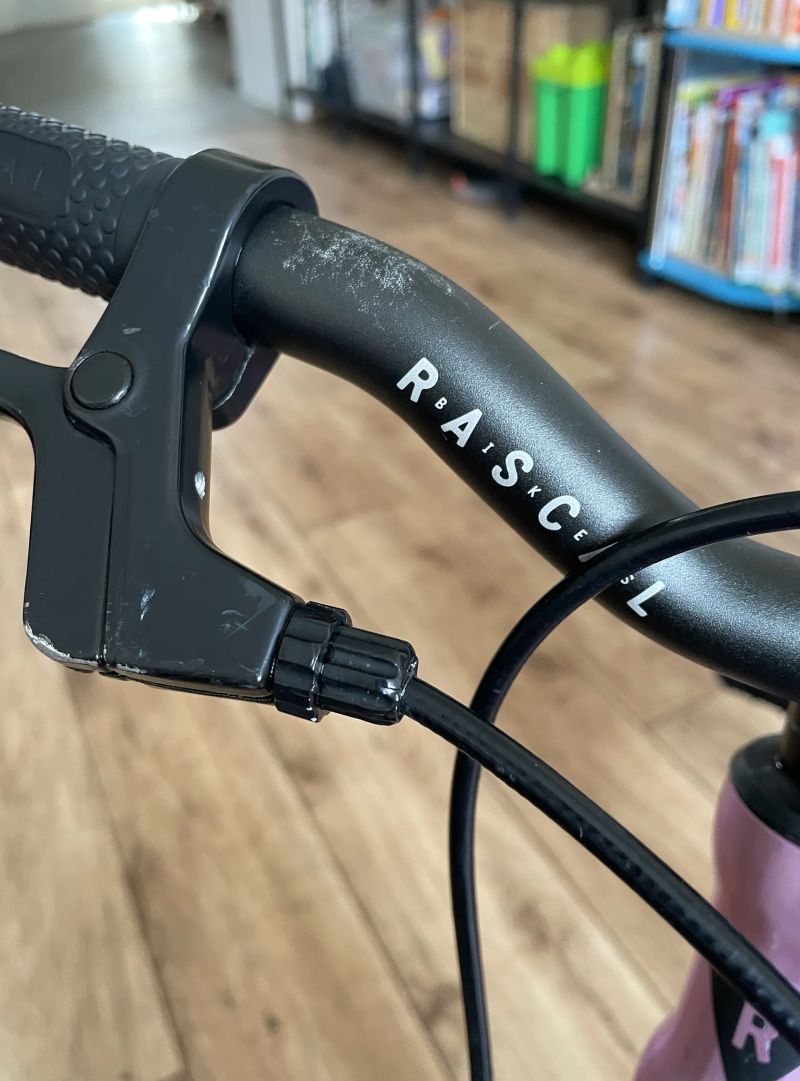 Rascal 16" růžový - Praha 10 Vršovice