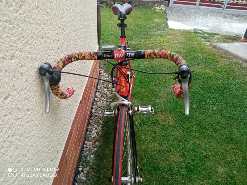 PRODEJ : Prodám silniční kolo WILIER Triestana velikosti 50