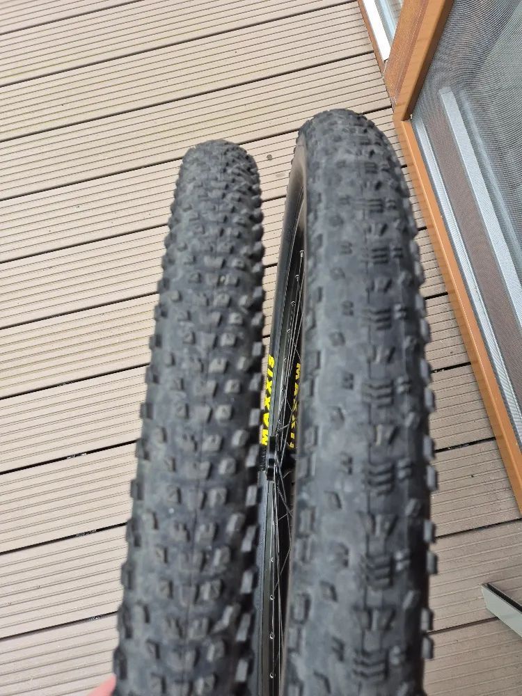 Stan’s Arch MK4 29", boost, tubeless ready + pláště Maxxis 