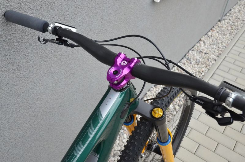 Yeti SB140 TURQ Emerald 2025 / ENVE M6 / i9 / Öhlins / Trickstuff / eeWings