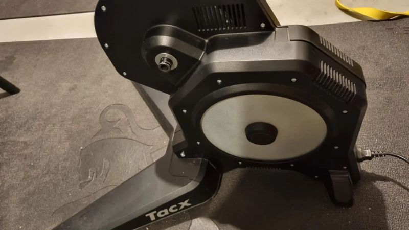 Prodám Tacx FLUX S SMART, T2900S