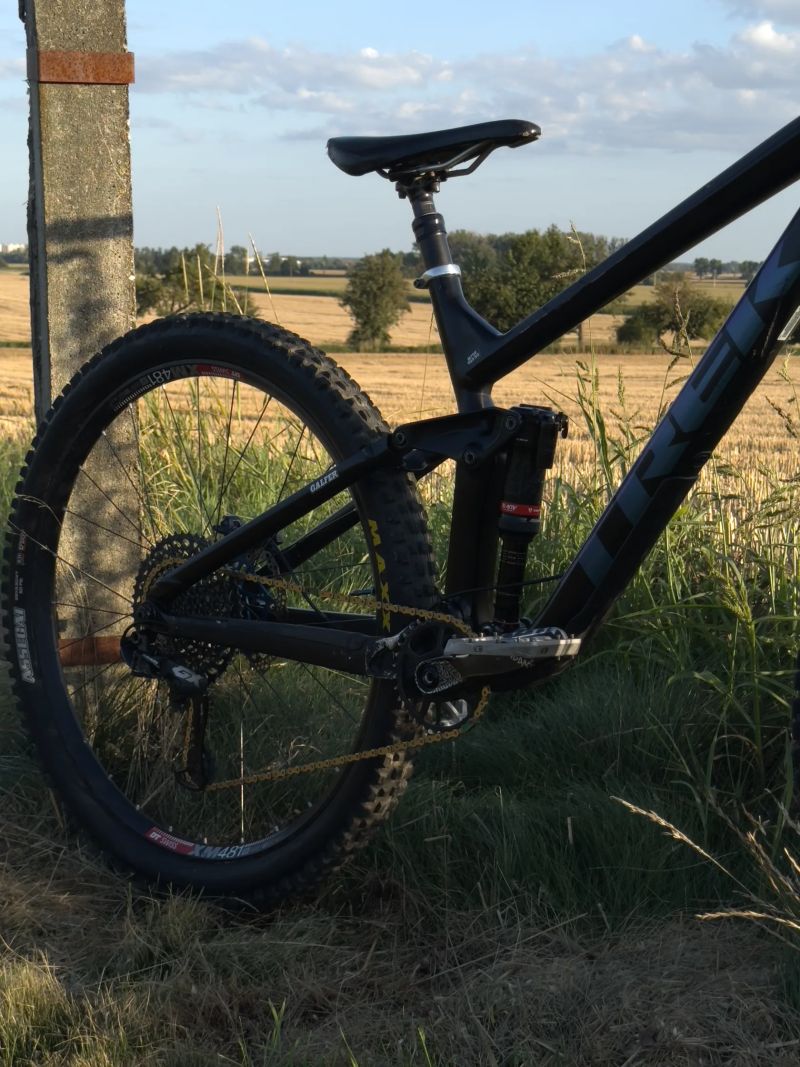 Trek slash 8 2020 M/L