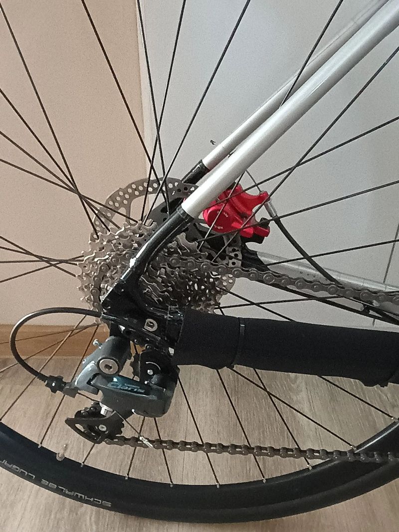 Gravel kolo Marin Gestalt - velikost M (54) + pláště