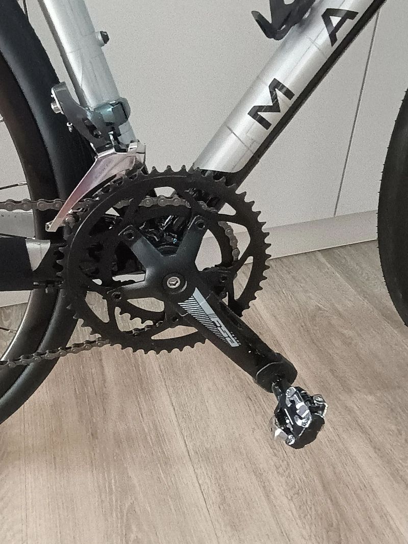 Gravel kolo Marin Gestalt - velikost M (54) + pláště