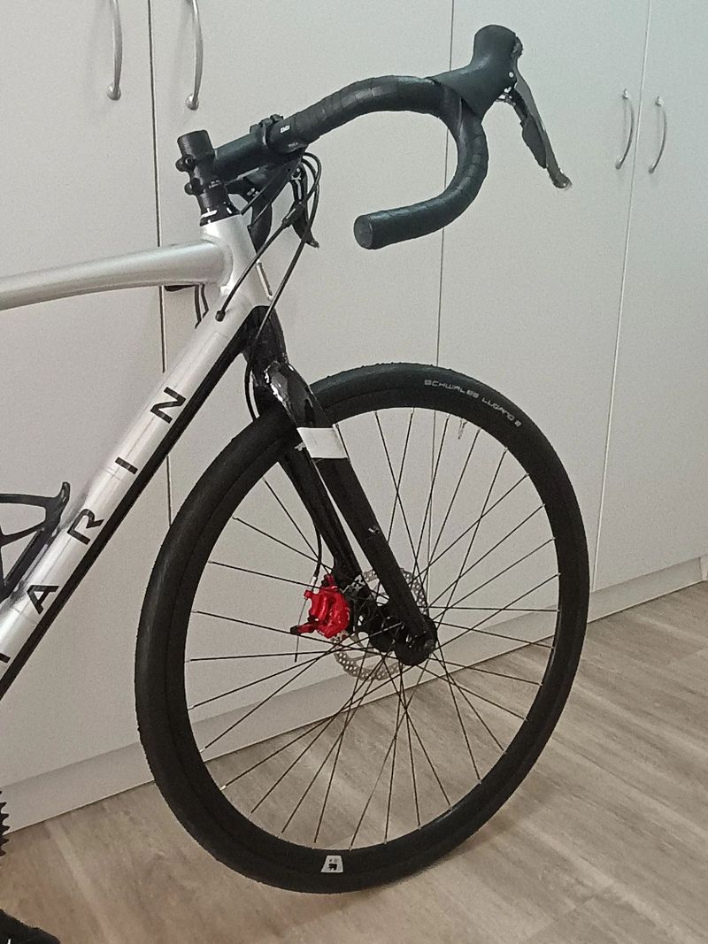 Gravel kolo Marin Gestalt - velikost M (54) + pláště