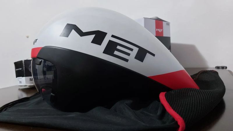 Prodám přilbu MET DRONE Wide body L (TT , časovka, triatlon)