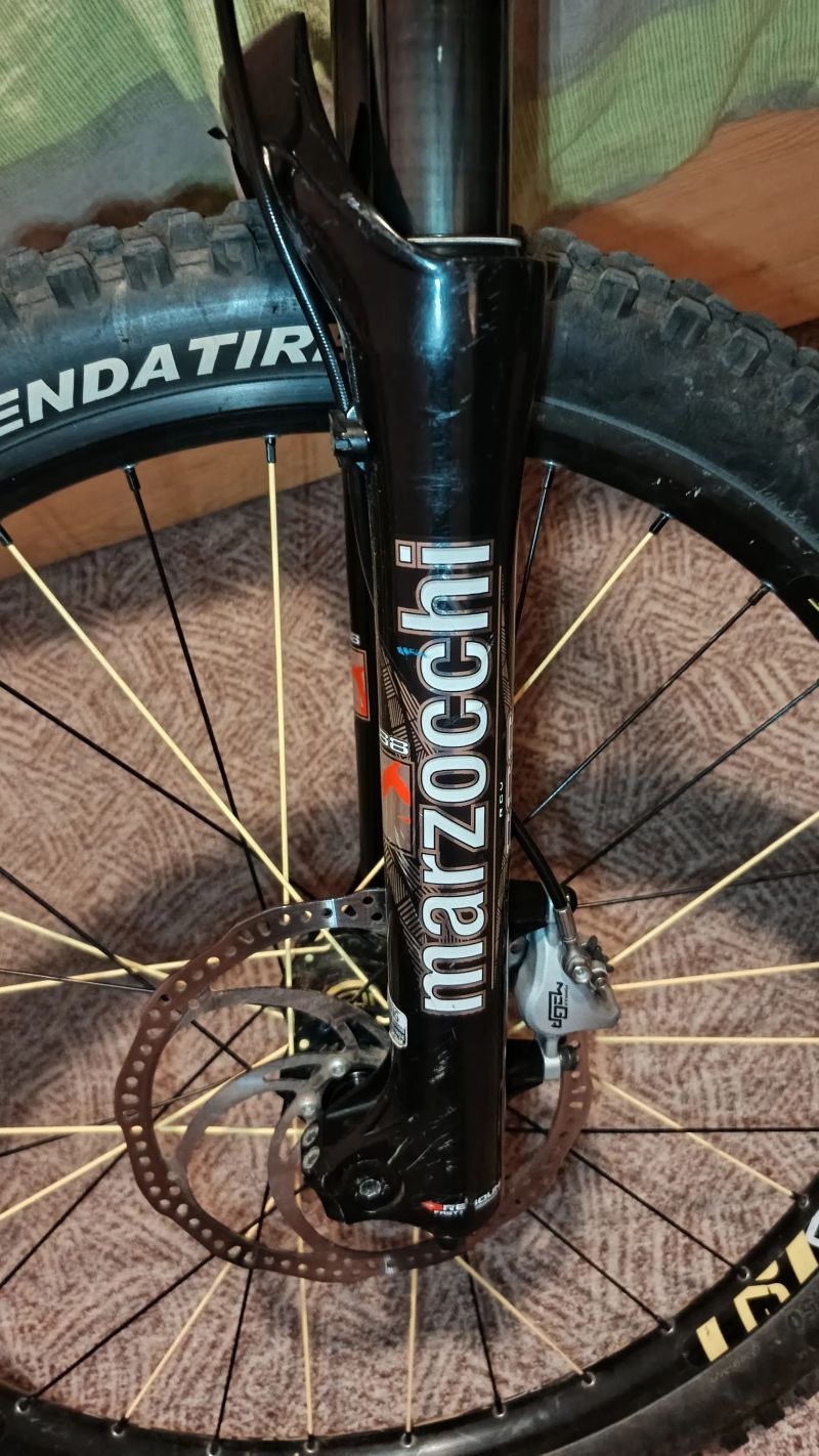 Downhill vidlice