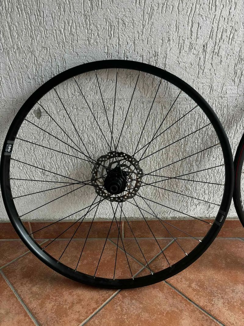 WTB ráfky + vše co je na fotkách
