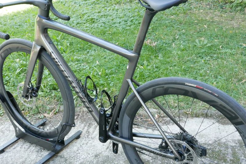 Predám cestný bicykel Specialized Tarmac SL8 Expert 2024