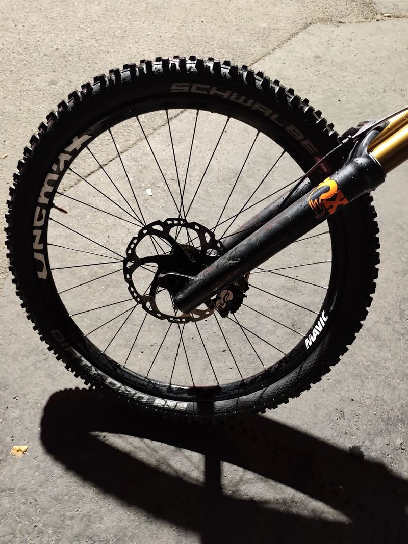 Transition Tr11 Carbon
