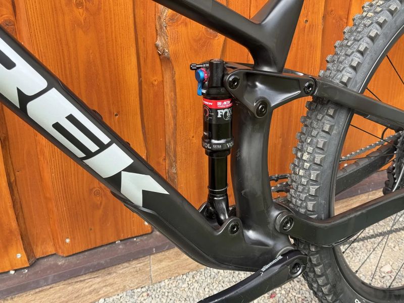 EXTREMNÍ SLEVA - Trek Fuel EX 9.8 Project One 