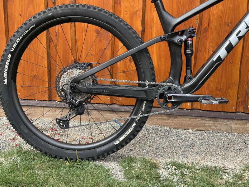 EXTREMNÍ SLEVA - Trek Fuel EX 9.8 Project One 