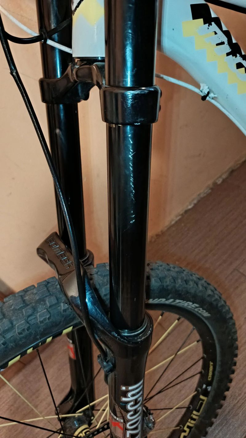 Downhill vidlice