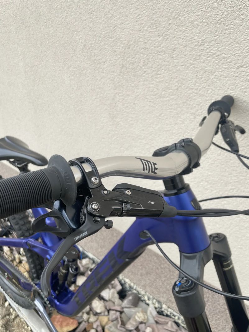Trek Slash 8 2023