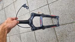 Odpružená vidlice ROCKSHOX JUDY SILVER 29“ remote 