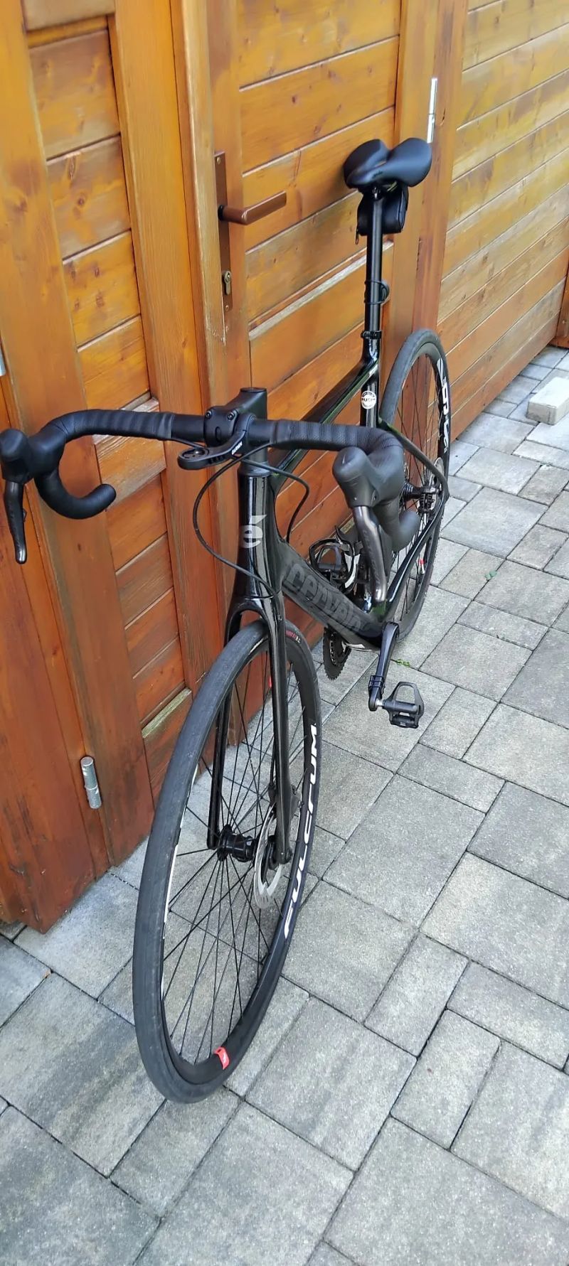 Silniční kolo Cervélo Caledonia Ultegra Di2 - metallic black