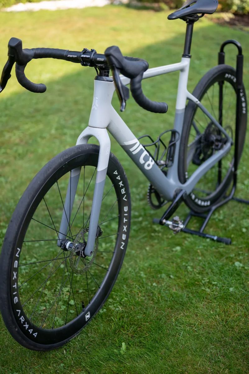 🇨🇭 Švýcarská Gravel Raketa ARC8 EERO 🚀