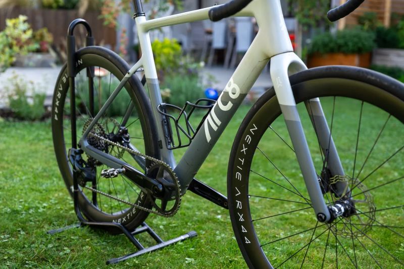 🇨🇭 Švýcarská Gravel Raketa ARC8 EERO 🚀