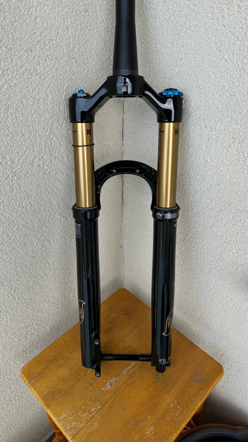Fox 34 Factory 130mm 29" GripX Kashima 15x110mm