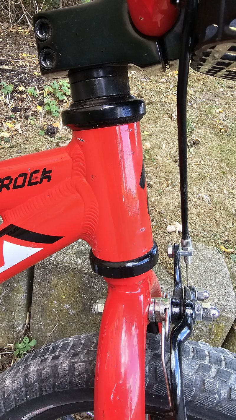 Specialized Hotrock 16