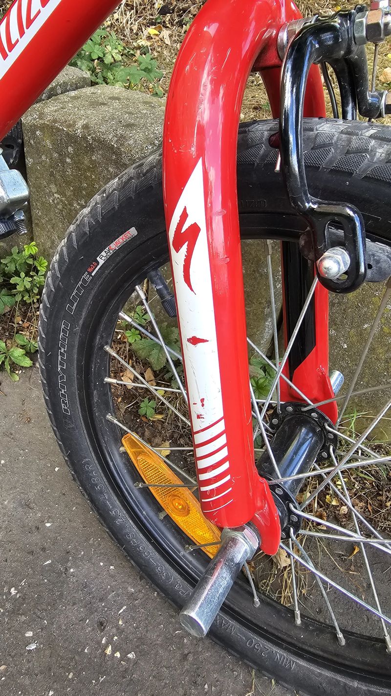 Specialized Hotrock 16