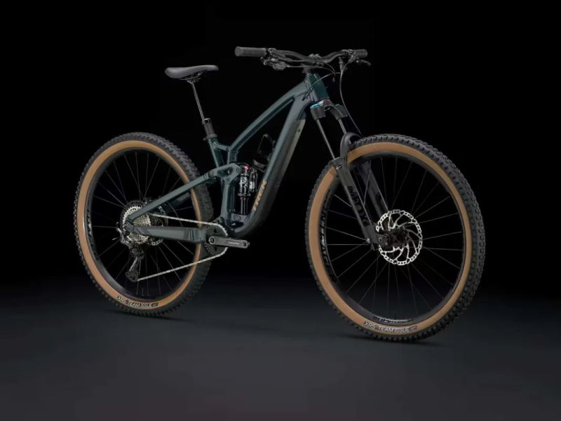 TREK Fuel EX 8 XT Gen 6, model 2025, vel. S, nové kolo
