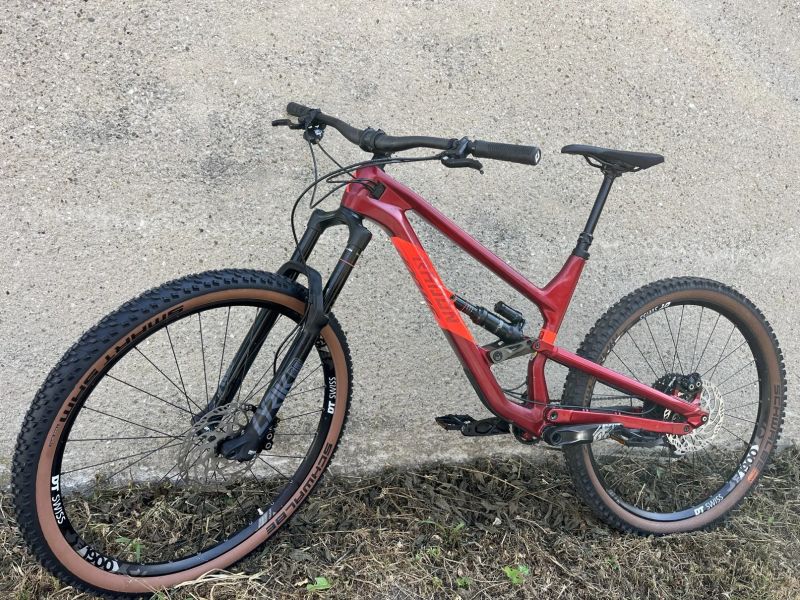 Radon Swoop CF 9.0