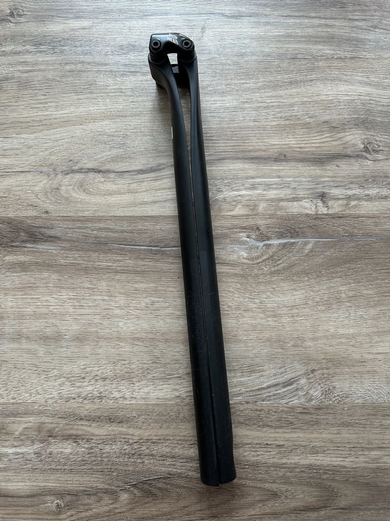 Sedlovka Canyon S25 VCLS 2.0 CF 30,9 mm