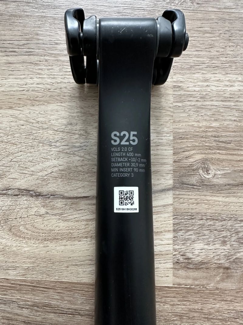 Sedlovka Canyon S25 VCLS 2.0 CF 30,9 mm